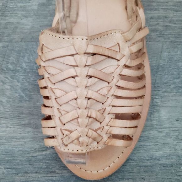 NEW Urban Outfitters Women's Sandals Size 7 Brown Leather Huarache Flats - Picture 4 of 9